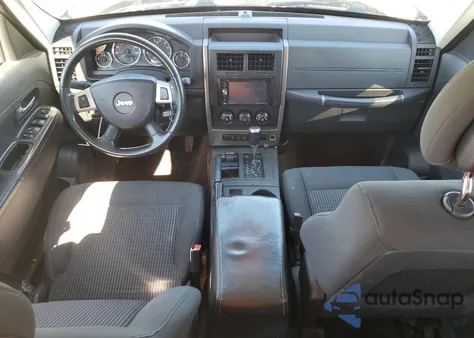 2010 Jeep Liberty Renegade из США, поврежденный, VIN 1J4PN3GK9AW146852